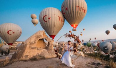 Gökyüzünde Aşkın Yeminleri : Unutulmaz Bir Nikah Hayali Kuruyorsanız Kapadokya’da Balonla Evlilik Gençler Arasında Çok Popüler