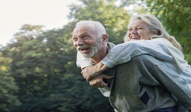 İtalyan Bilim Adamı Uzun Yaşamayla İlgili Bir Sırrı Var: 120 Yaşına Kadar Yaşamak İçin Ne Zaman  Yemek Yemeli?