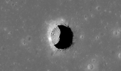 Mars’taki Gizemli Bir Delik Antik Yaşama ve İnsanlığın Geleceğine Açılan Kapı Olabilir