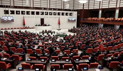 Emekliye kötü haber: AKP ve MHP oylarıyla reddedildi!