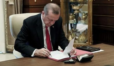 Erdoğan’dan gece yarısı operasyonu! Önemli isimler görevden alındı