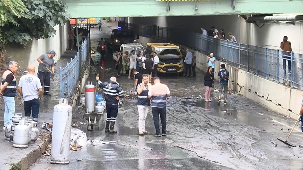 Meteoroloji yeni hava durumu raporunu paylaştı! İstanbullular bu tarihlere dikkat: Kuvvetli sağanak geliyor