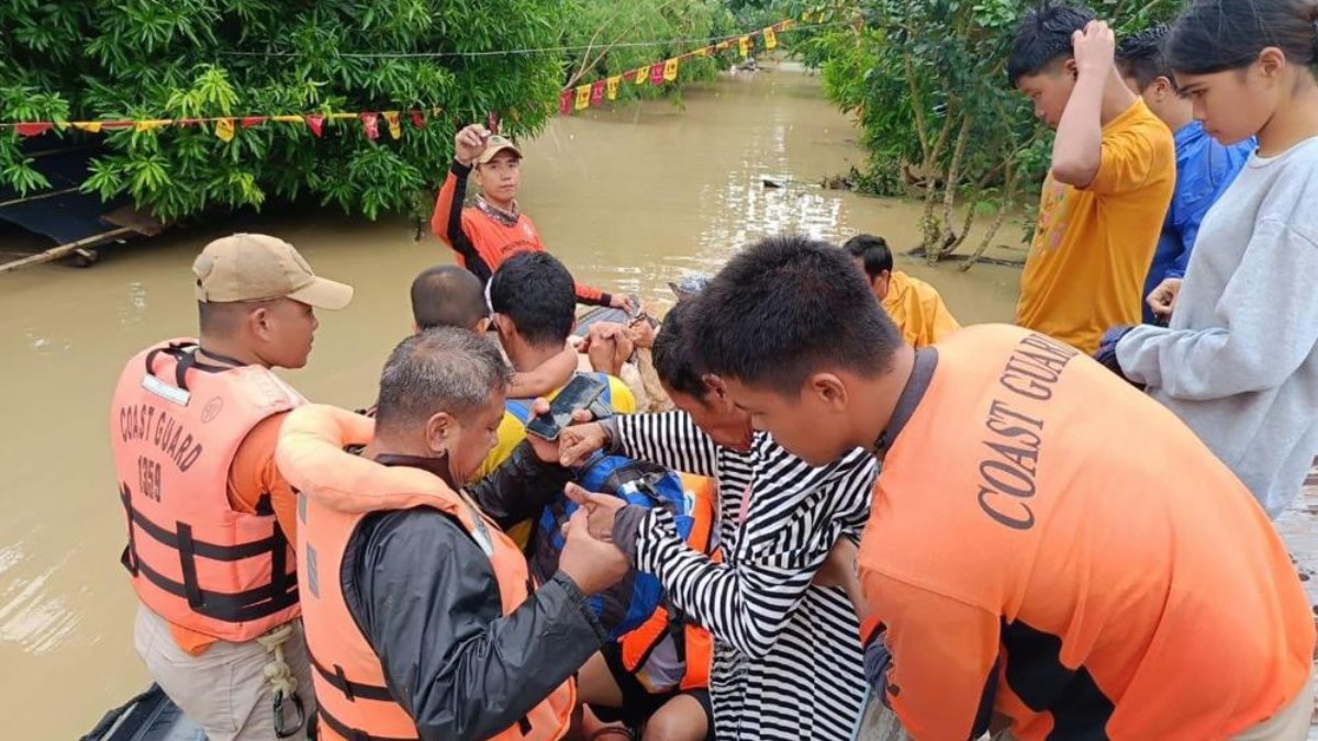 Filipinler’de Trami Tropik Fırtınası’nda 14 kişi hayatını kaybetti