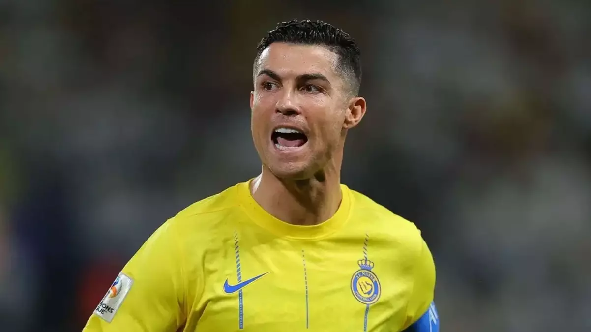 Binlerce tweet attılar: Ronaldo Fenerbahçe’ye mi geliyor?