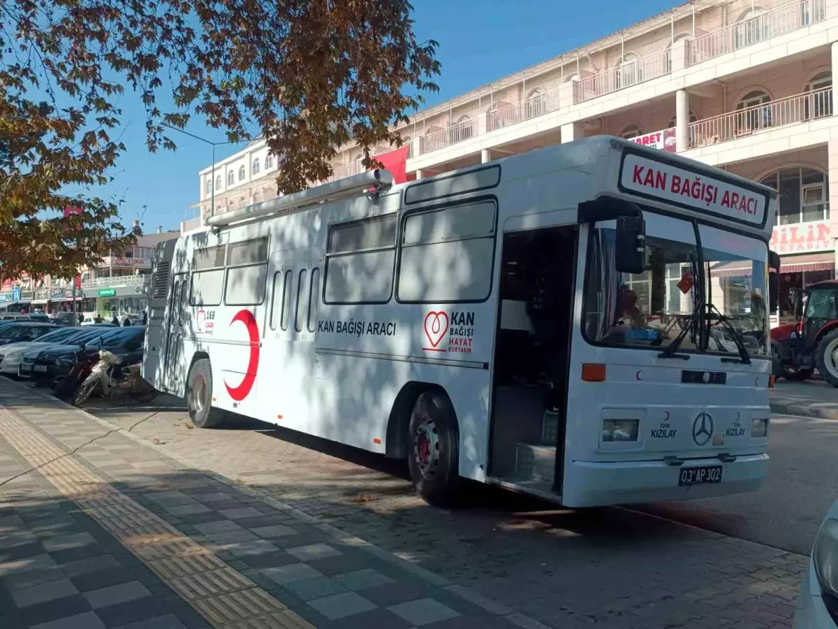 Şuhut’ta Kan Bağışı Yoğun İlgi Görüyor